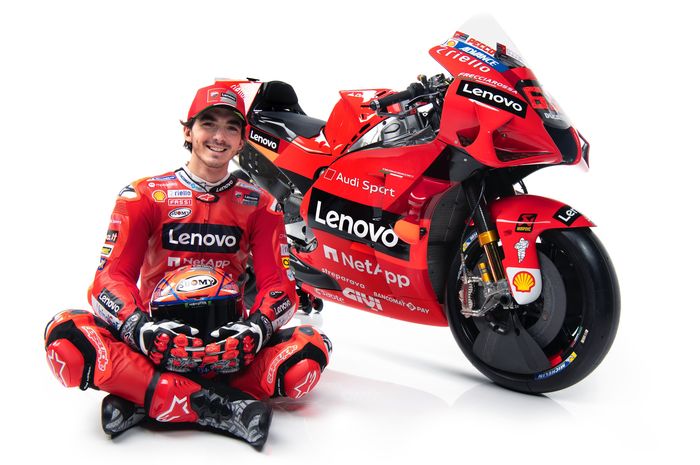 Membela tim pabrikan Ducati, Francesco Bagnaia ogah disamakan dengan Valentino Rossi, kenapa?