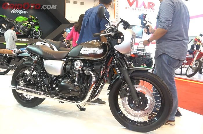 Kawasaki W800 Cafe di Indonesia