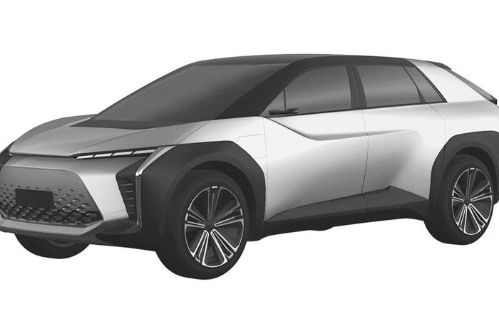 Toyota siap luncurkan dua model mobil listrik di akhir 2021, salah satunya bakal berjenis SUV.