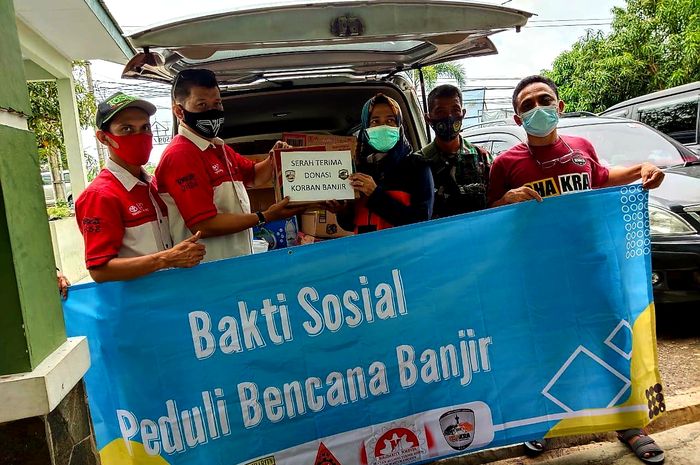 Komunitas Toyota Sienta gelar bakti sosial peduli bencana banjir