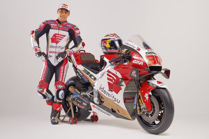 Takaaki Nakagami pakai livery dengan warna yang lebih garang serta logo baru Idemitsu untuk MotoGP 2021