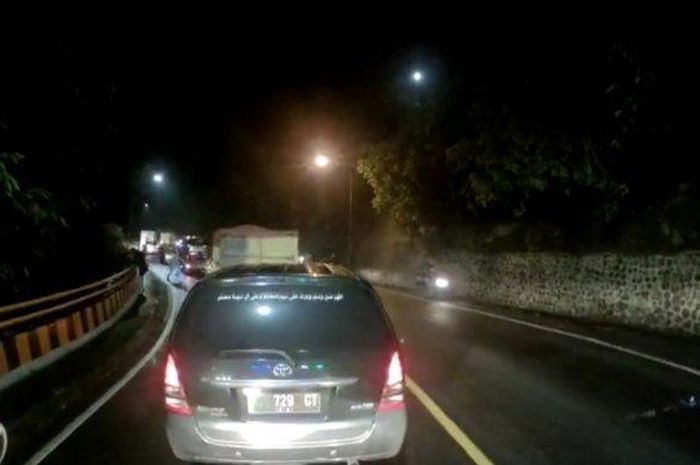 Video Viral Warga Kejar Begal di Cadas Pangeran Sumedang, Ternyata Begini Cerita Sebenarnya 