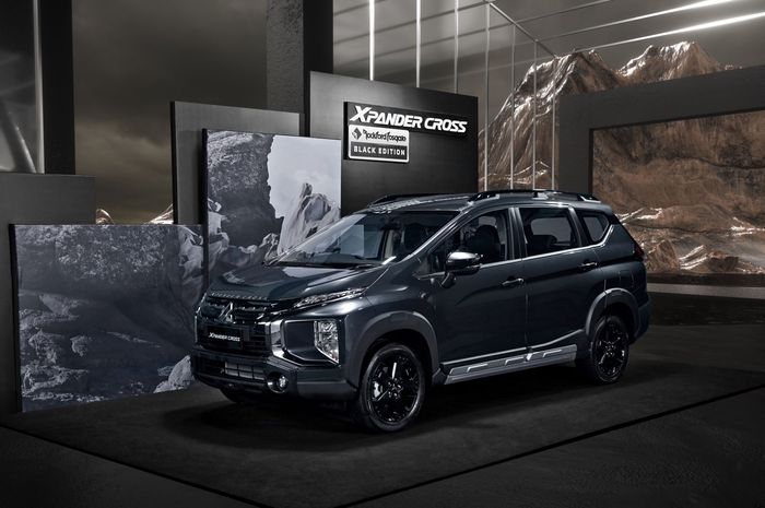 PT MMKSI produksi ulang Mitsubishi Xpander Cross Rockford Fosgate Black Edition