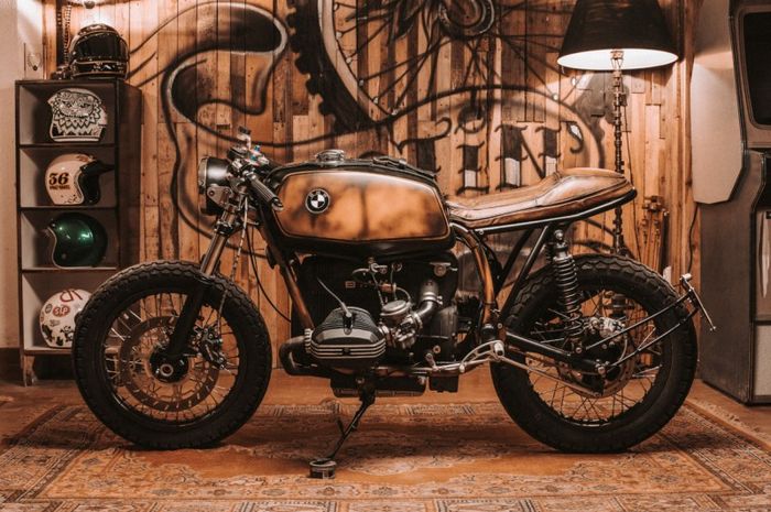 BMW R45 cafe racer