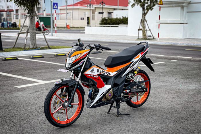 Modifikasi Honda Sonic 150R