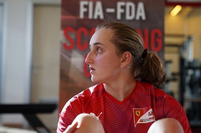 Maya Weug di Ferrari Driver Academy
