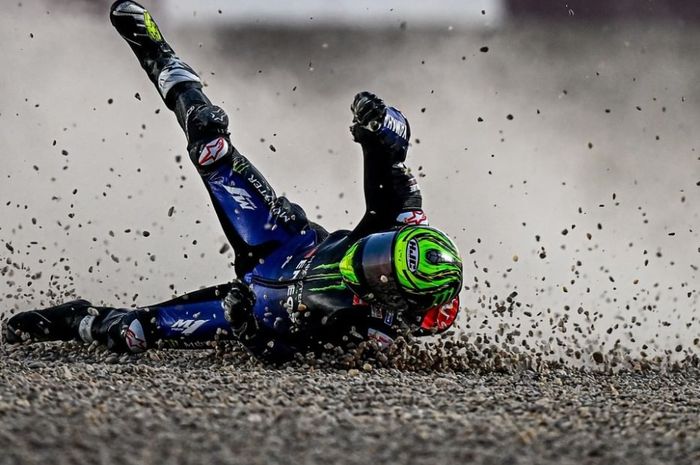 Ramai! Mengejek Cal Crutchlow yang crash di tes pramusim Qatar, Jorge Lorenzo langsung diserang Jack Miller dan netizen Indonesia