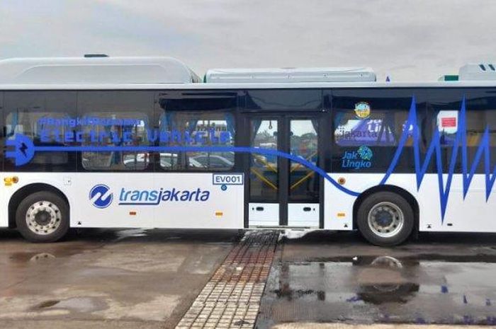 Bus listrik EV1 Transjakarta