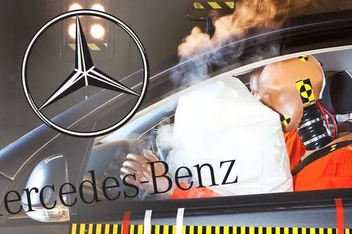 Ilustrasi airbag Mercedes-Benz