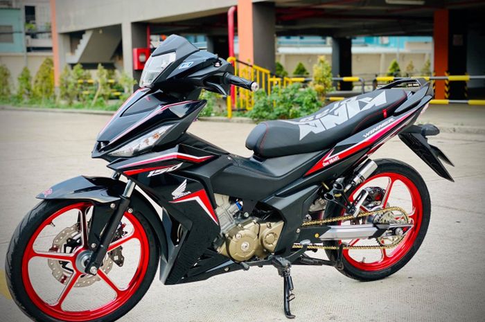 Modifikasi Honda Supra GTR 150 