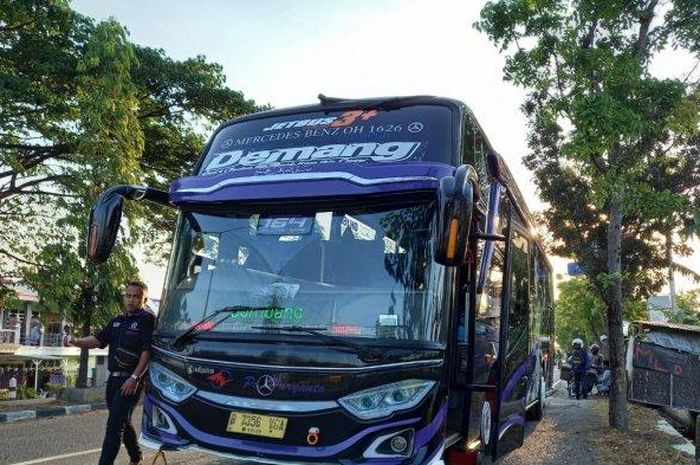 Ilustrasi bus PO Haryanto
