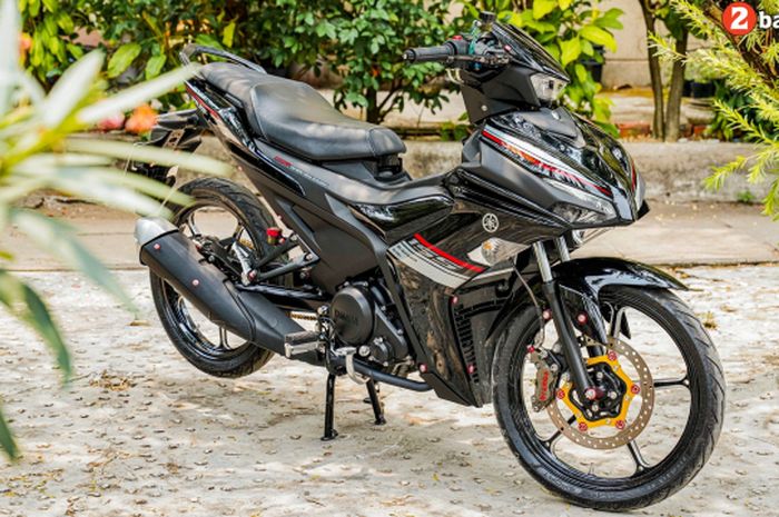 Modifikasi Yamaha MX King 155 VVA