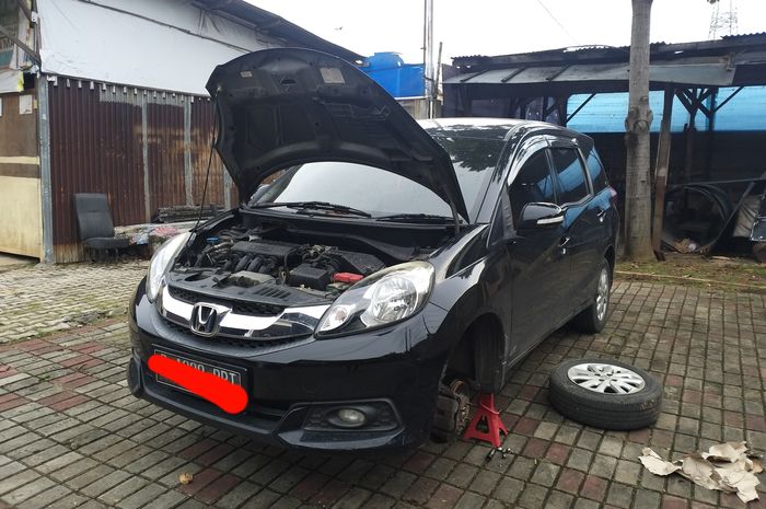 Engine mounting mobil bekas bisa bermasalah