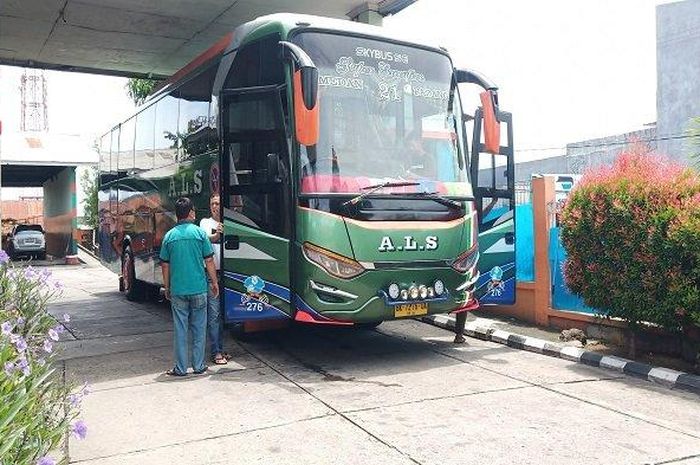 Ilustrasi bus ALS Padang