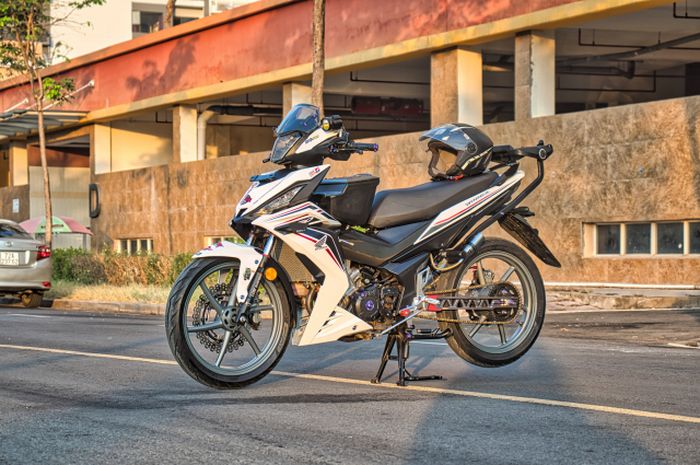 Modifikasi Honda Supra GTR 150 