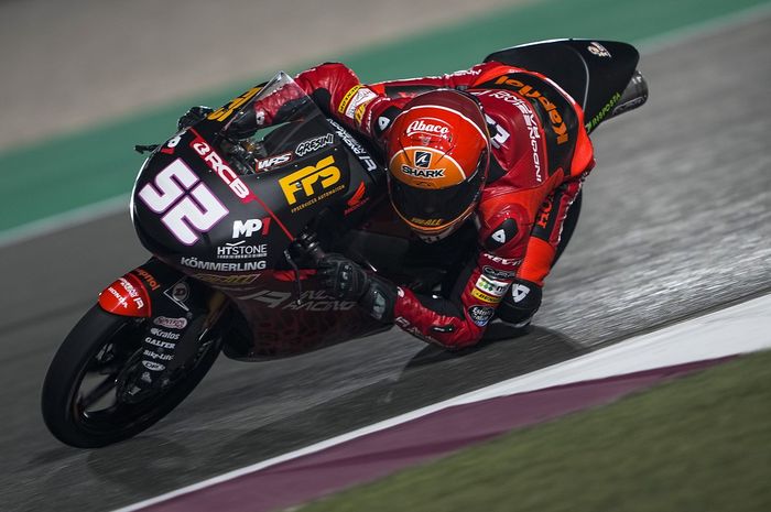 Hasil FP3 Moto3 Doha 2021: Badai Pasir Gagalkan Dominasi Darryn Binder, Duet Indonesian Racing Lolos Q2, Andi GIlang Masuk Q1