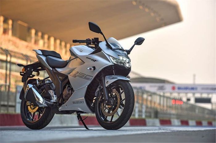 Suzuki GSX250F atau Gixxer SF 250