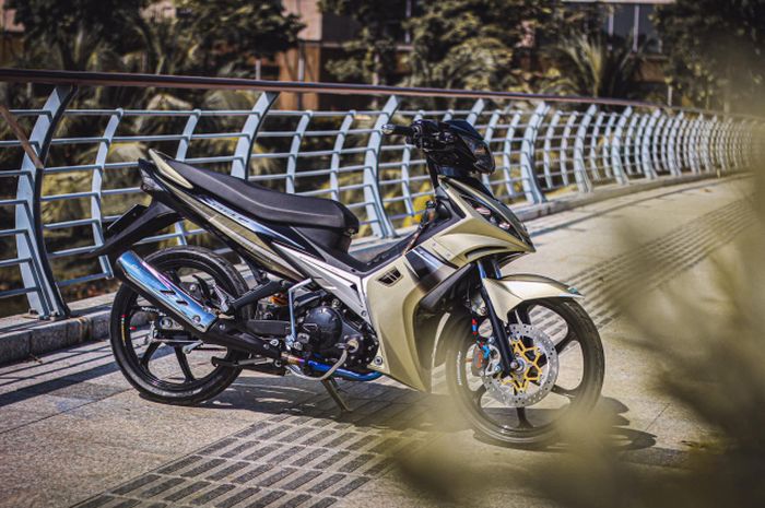Modifikasi Minimalis Yamaha Jupiter MX 135, Bikin