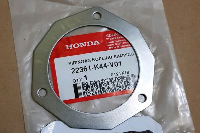 Plat penahan kampas ganda Honda BeAT