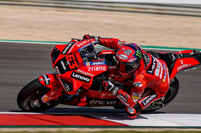 Francesco Bagnaia menunjukkan race pace yang luar biasa pada FP2 MotoGP Portugal 2021. 