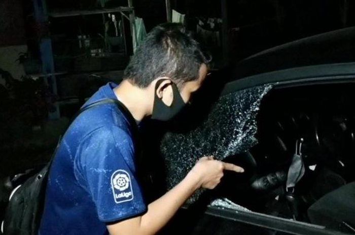 Honda City jadi sasaran pecah kaca mobil di Pekanbaru