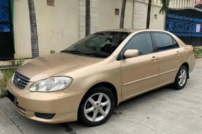 Toyota Corolla Altis 2001