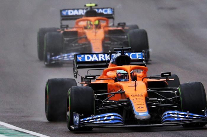 Patuhi team order McLaren buat ngalah ke Lando Norris, Daniel Ricciardo malah bangga
