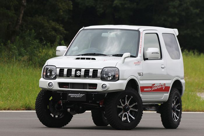 Modifikasi simpel Suzuki Jimny Wide besutan bengkel Monster Sport