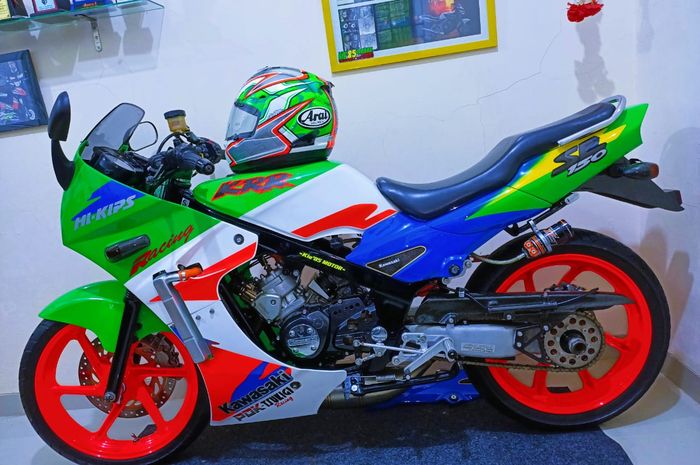 Kawasaki Ninja R ala SSR Thailand modif kaki-kaki kece dengan part Honda NSR 150 SP