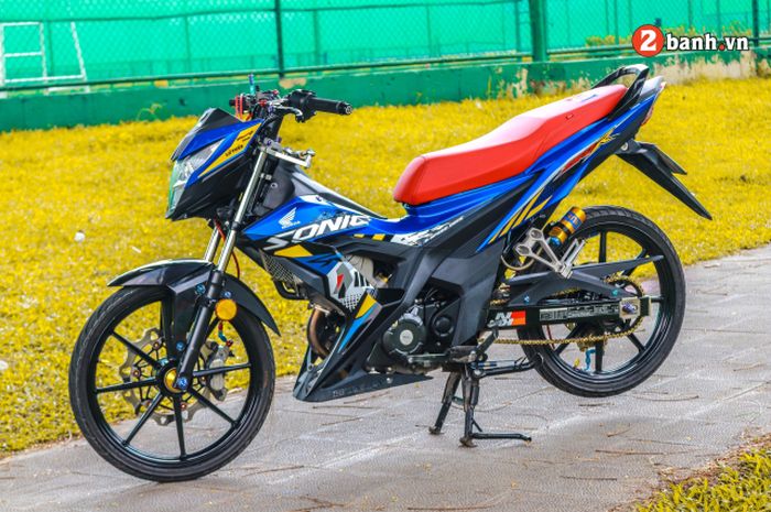 Modifikasi keren Honda Sonic 150R