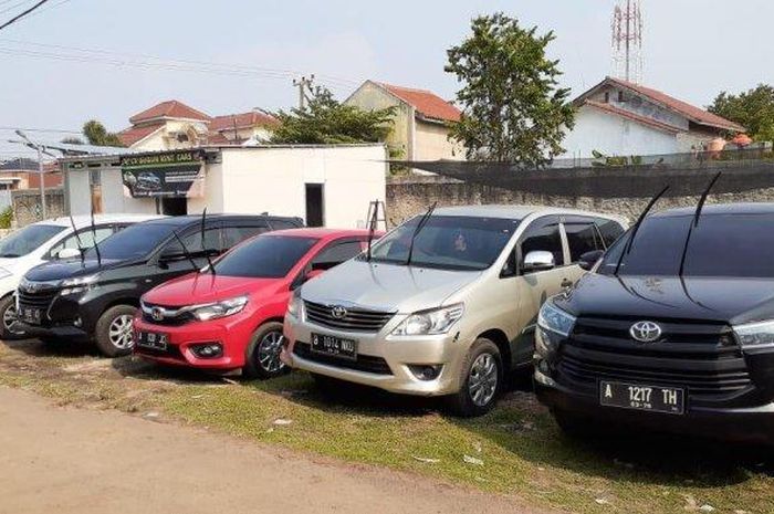 Deretan mobil yang bisa dirental di CV Gugun Motor, Serang, Banten