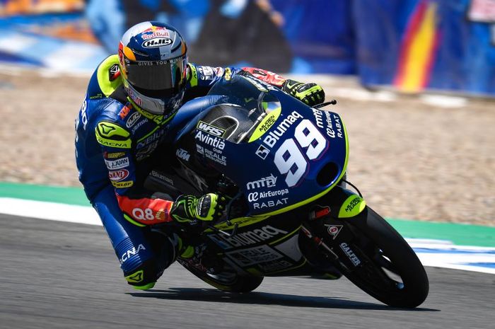 Carlos Tatay memimpin pada warm up Moto3 Spanyol 2021 