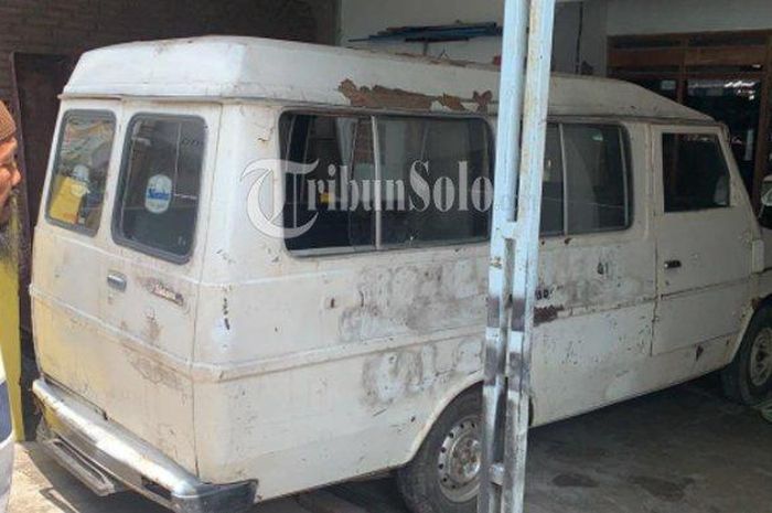 Toyota Kijang Doyok eks mobil jenazah yang dibeli warga kampung Gantungan, Makam Haji, Kartasura, Sukoharjo, Jawa Tengah