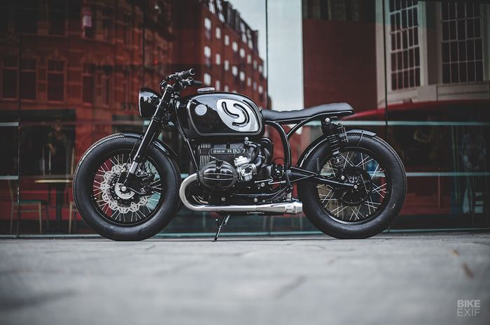 BMW R80 kustom cafe racer/brat style
