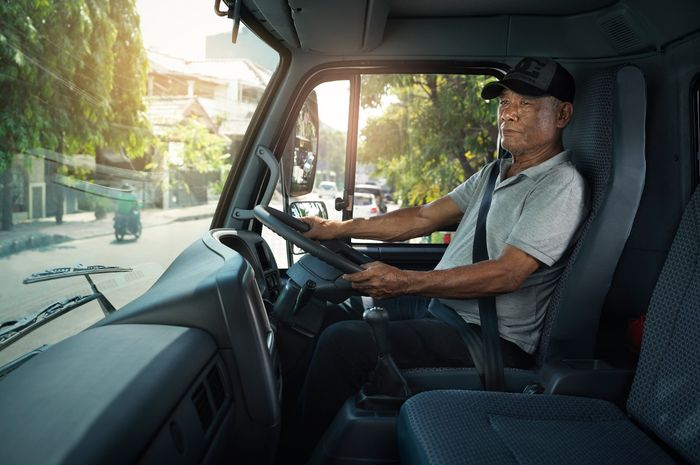 Ilustrasi pengemudi truk