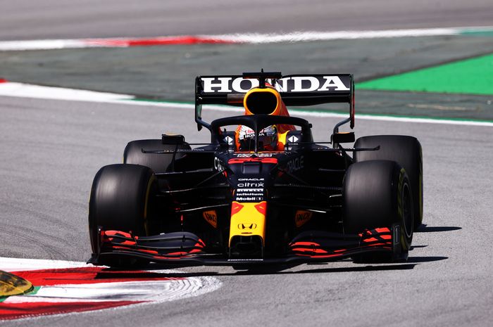 Max Verstappen tercepat di FP3 F1 Spanyol 2021. Satu-satunya pembalap menembus 1 menit 17 detik. 