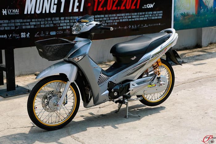 Honda Supra X 125 Generasi Pertama Kena Modif Simpel Jadi Makin Tampan Gridoto Com