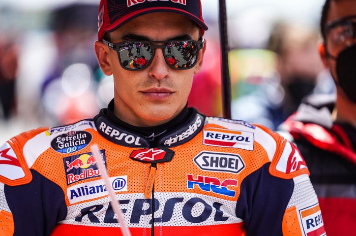 Marc Marquez merasa lega kala ternyata dirinya tidak mengalami masalah fisik lagi usai dua kali terjatuh di MotoGP Prancis 2021. 