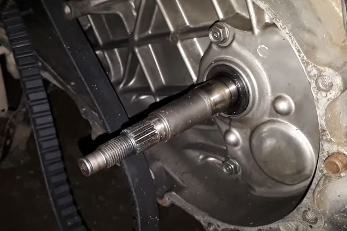 As pulley oblak menandakan bearing di dalam girboks minta ganti