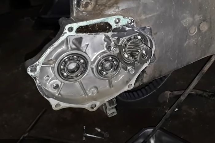 Posisi bearing CVT di dalam gearbox