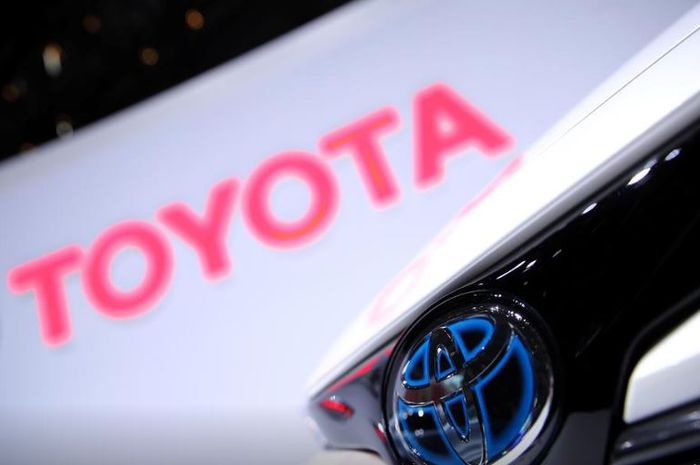 Toyota Motor Corporation juga terkena dampak krisis semikonduktor yang terjadi di seluruh dunia.