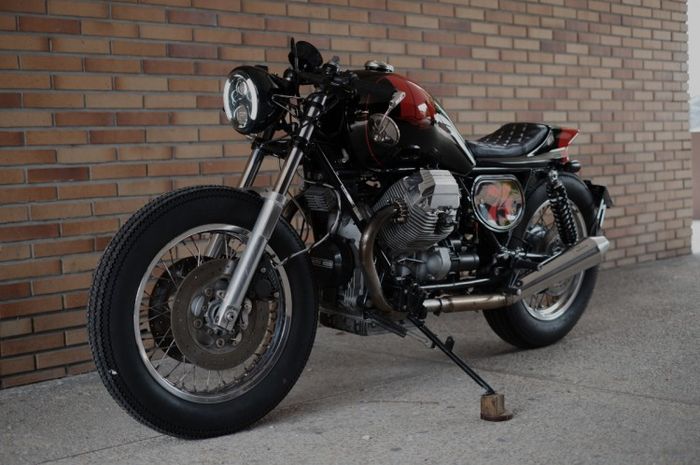 Moto Guzzi California 1100 Cafe Racer 