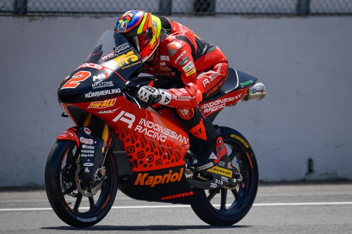 Hasil FP2 Moto3 Catalunya 2021: Pembalap 'Tim Indonesia' tercepat , sementara Andi Gilang terjatuh di tikungan 13