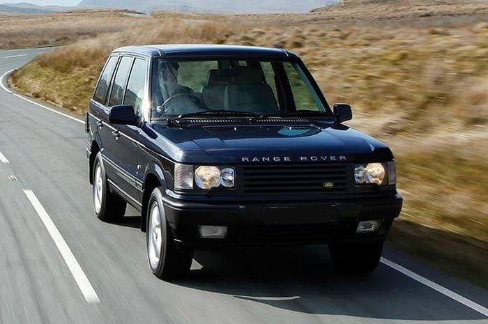 Ilustrasi Range Rover HSE generasi kedua