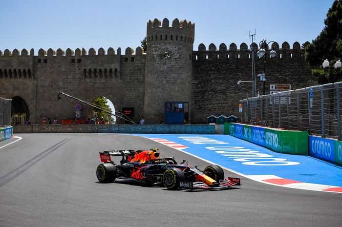 Sergio Perez tercepat di FP2 F1 Azerbaijan 2021