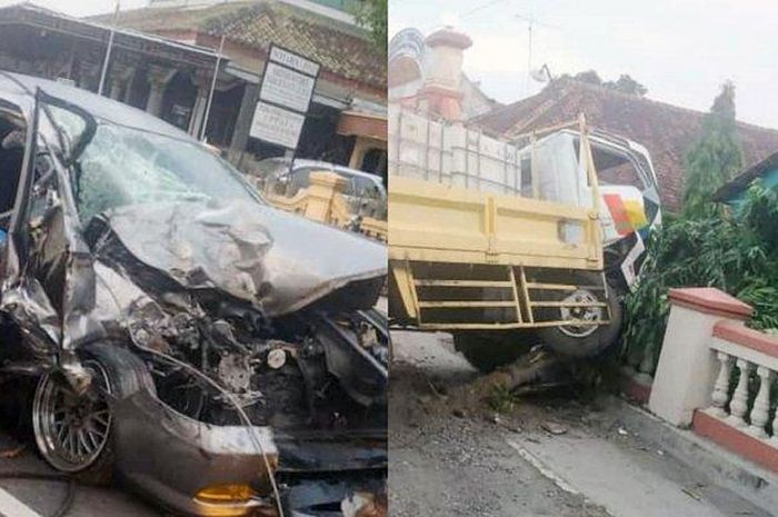 Honda City adu banteng lawan truk pengangkut ikan di jalan raya Wonogiri-Sukoharjo, Selogiri, kabupaten Wonogiri, Jawa Tengah