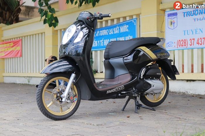 Modifikasi simpel All New Honda Scoopy 2021 