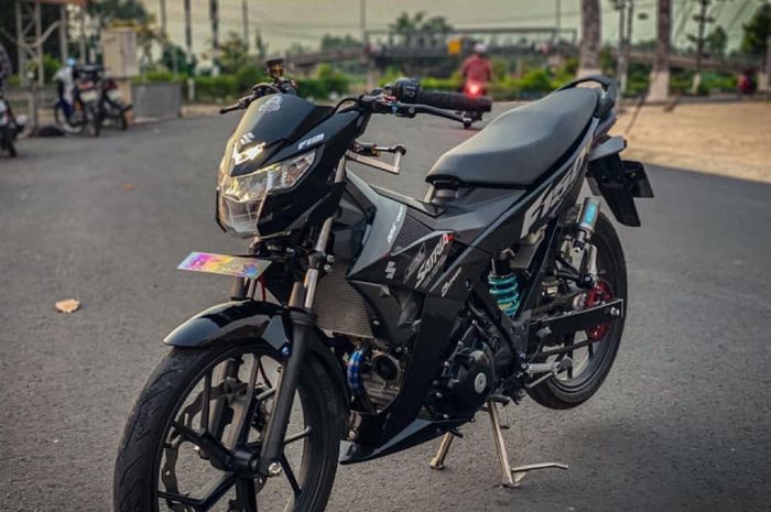 Modifikasi Suzuki Satria F150 yang impresif