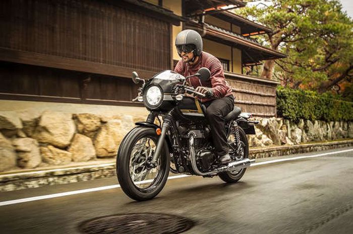 Kawasaki W800 Cafe 2022 hadir dengan balutan warna baru