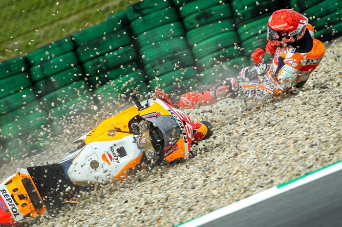 Marc Marquez alami high side crash di FP2 MotoGP Belanda 2021